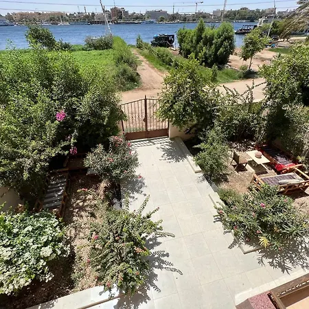 Luxor Plaza House Apartment Exterior photo